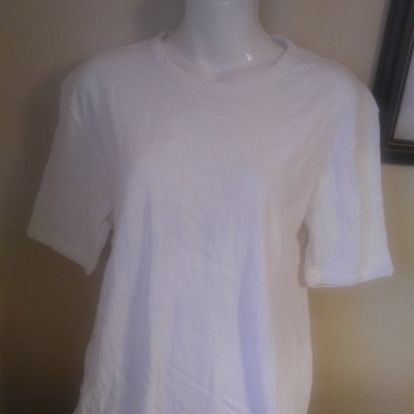 MENS     Levi's white tee - Picture 6 of 8